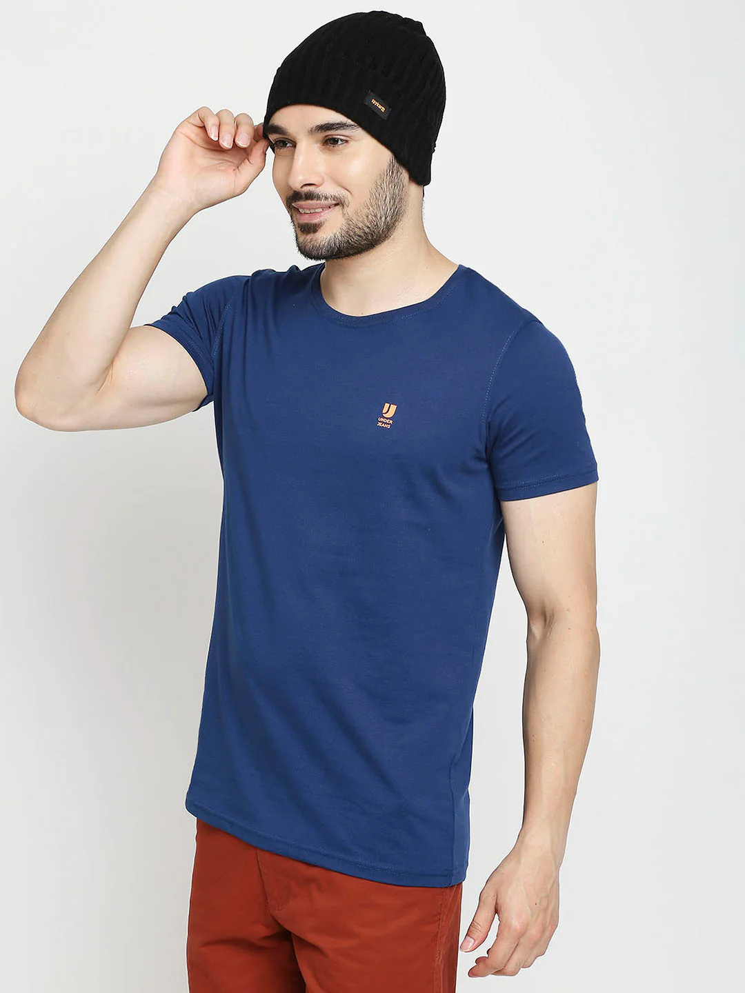 Men Black Acrylic Beanie Cap - Image 5