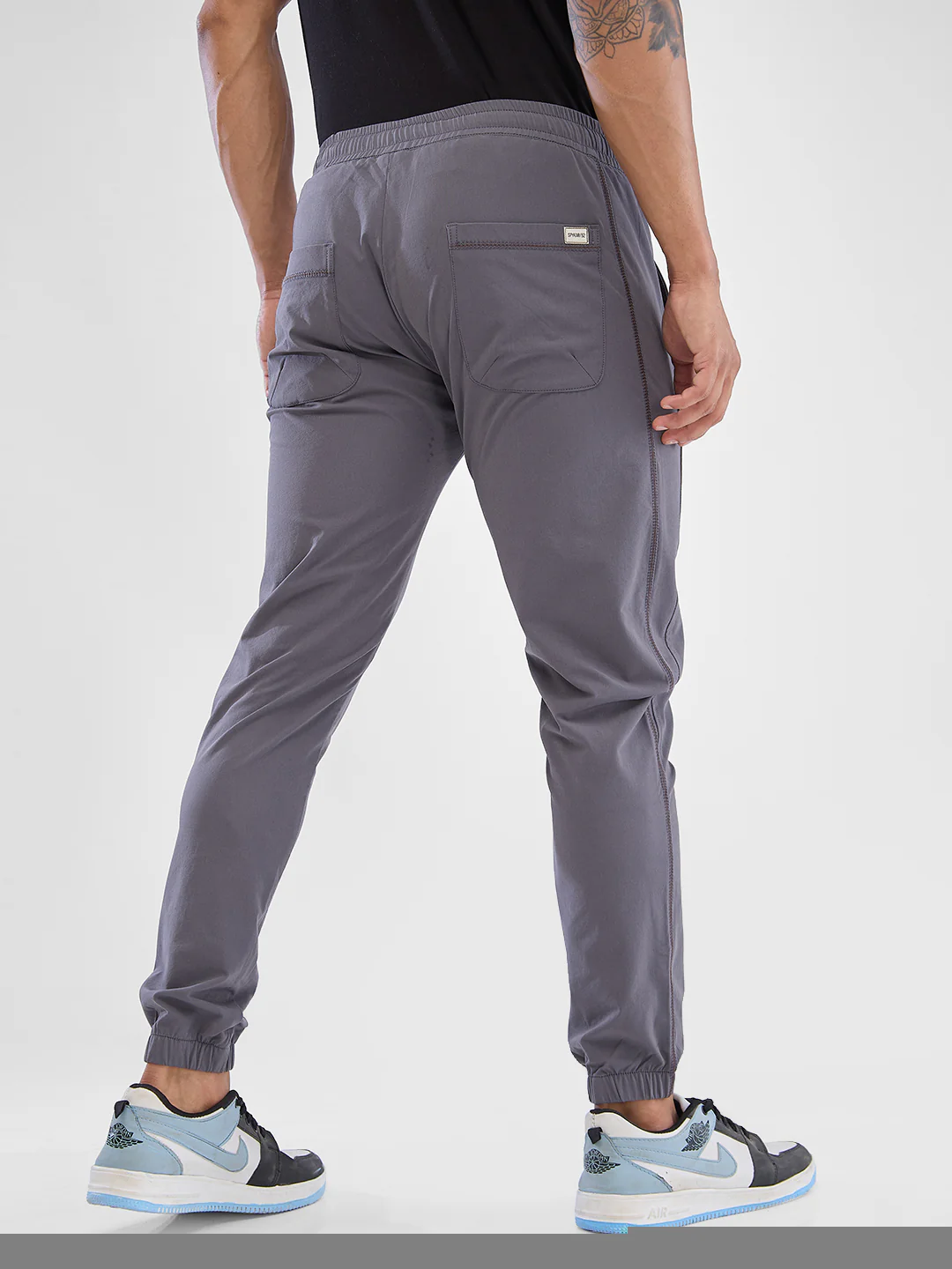 Men Trouser Jogger Fit Dark Grey Mid Rise - Image 3