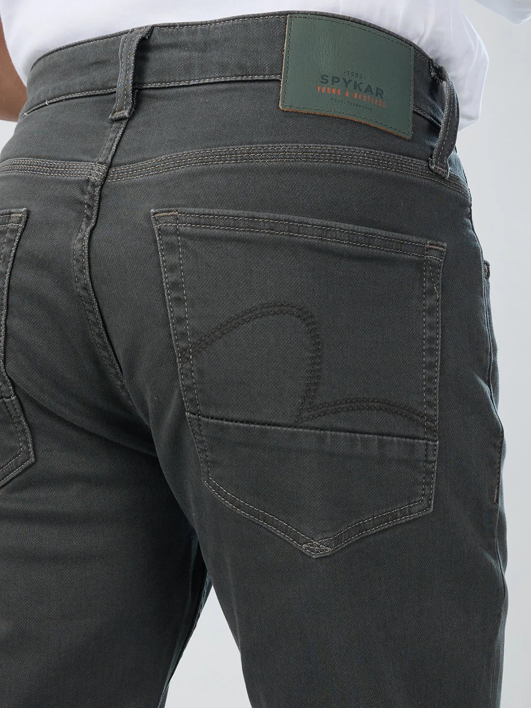 Men Rover Jeans Regular Fit Dark Olive Mid Rise - Image 7