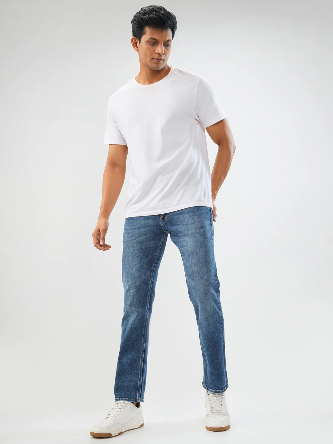 Men Chico Jeans Relaxed Fit Mid Blue Mid Rise - Image 5