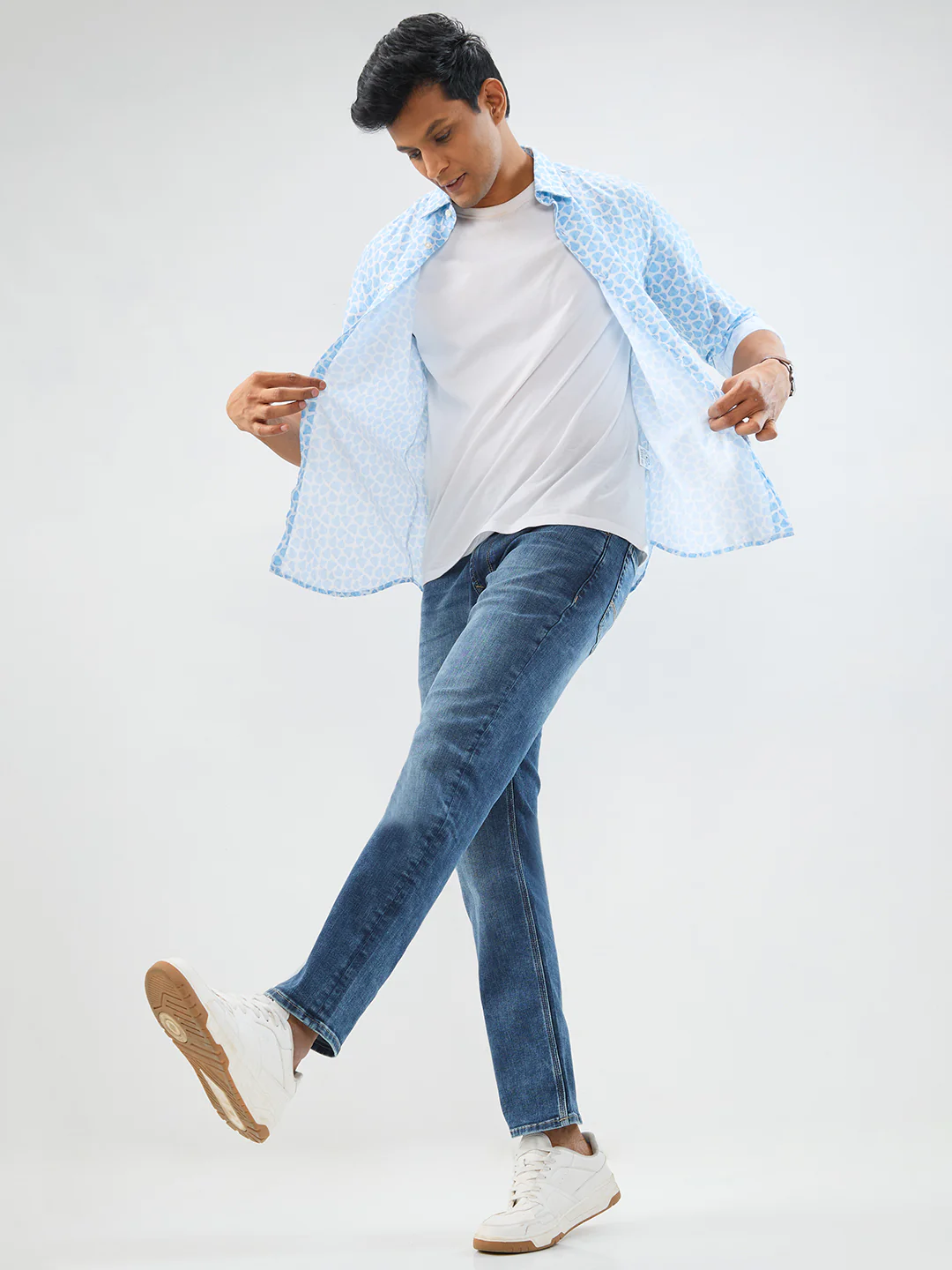 Men Chico Jeans Relaxed Fit Mid Blue Mid Rise - Image 7