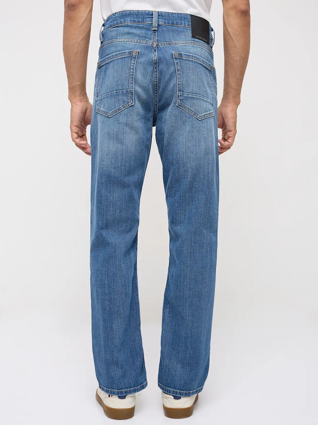 Men Chico Jeans Relaxed Fit Mid Blue Mid Rise - Image 5