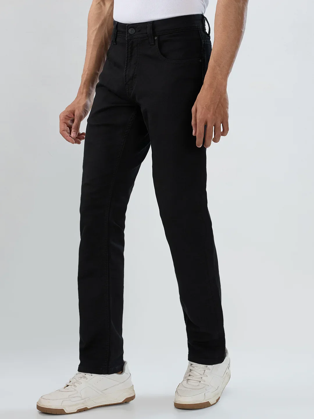 Men Ricardo Jeans Comfort Fit Black Mid Rise - Image 3