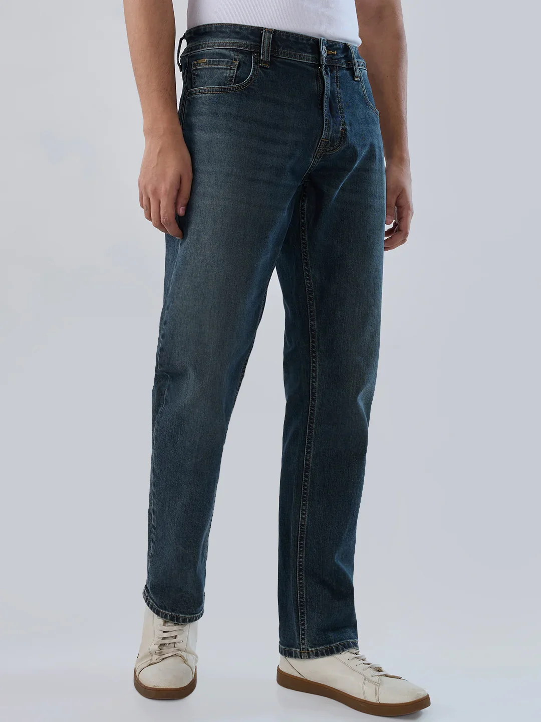 Men Ricardo Jeans Comfort Fit Vintage Brown Mid Rise - Image 3