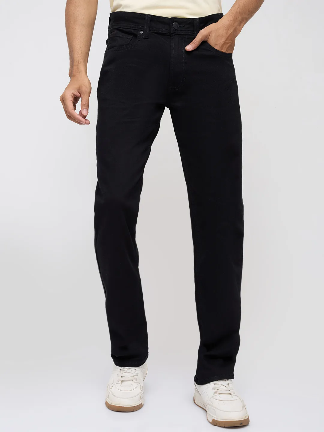 Men Ricardo Jeans Comfort Fit Black Mid Rise - Image 2