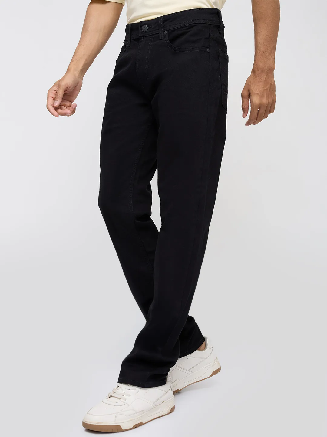 Men Ricardo Jeans Comfort Fit Black Mid Rise - Image 4