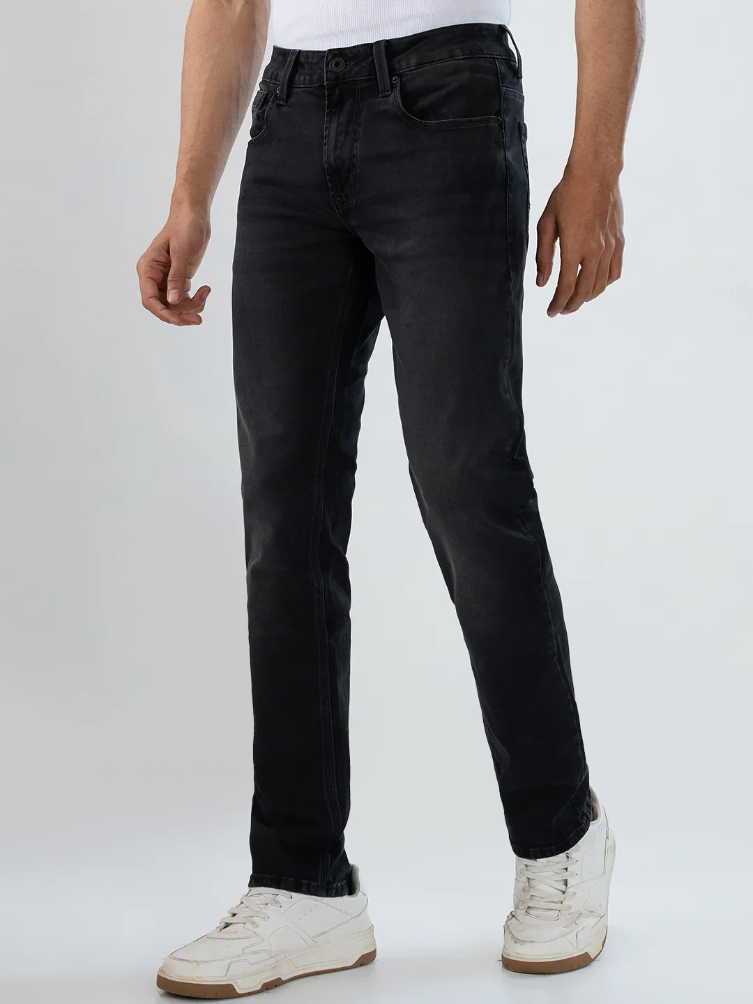 Men Rover Jeans Regular Fit Black Mid Rise - Image 3