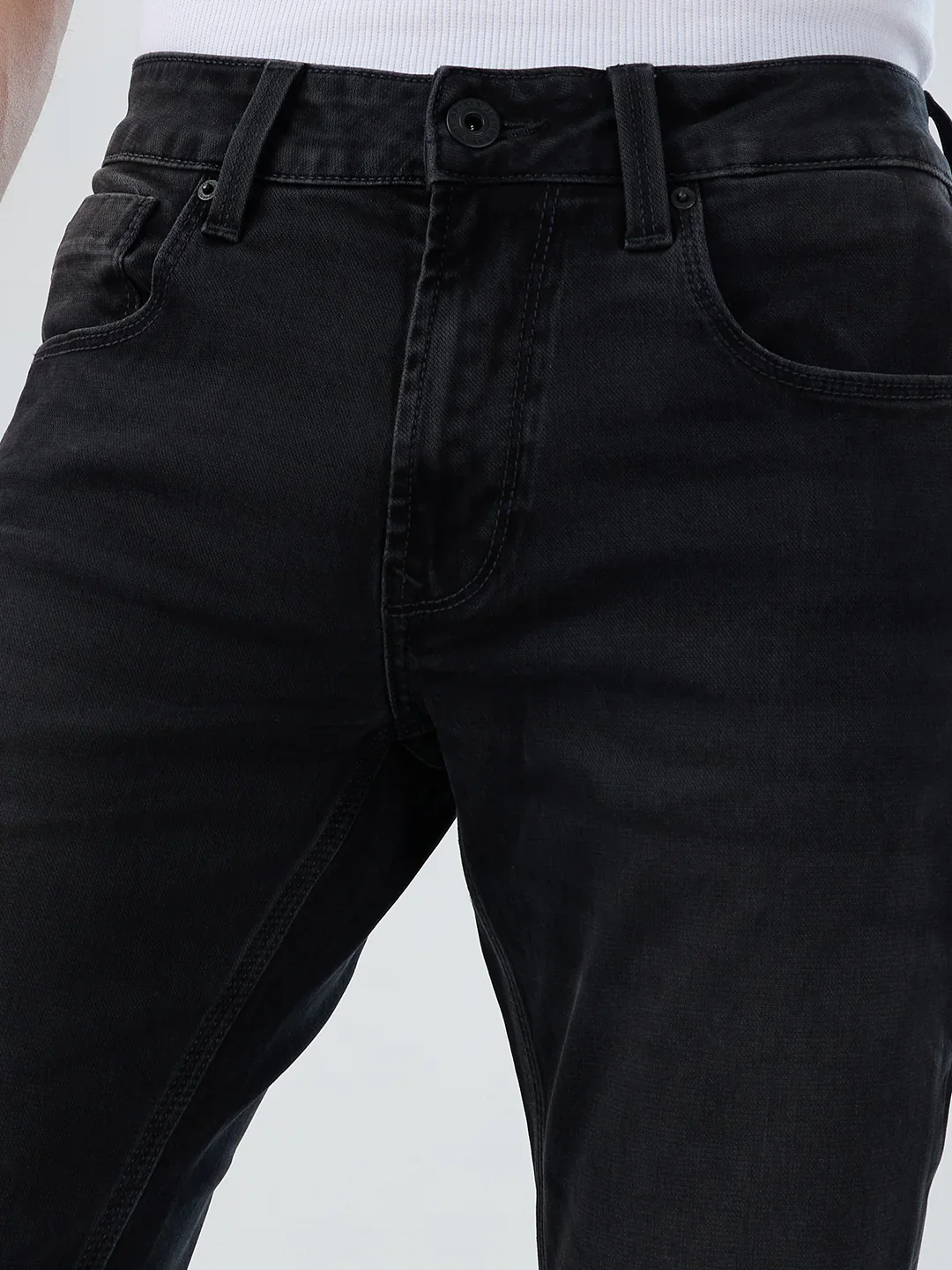 Men Rover Jeans Regular Fit Black Mid Rise - Image 4