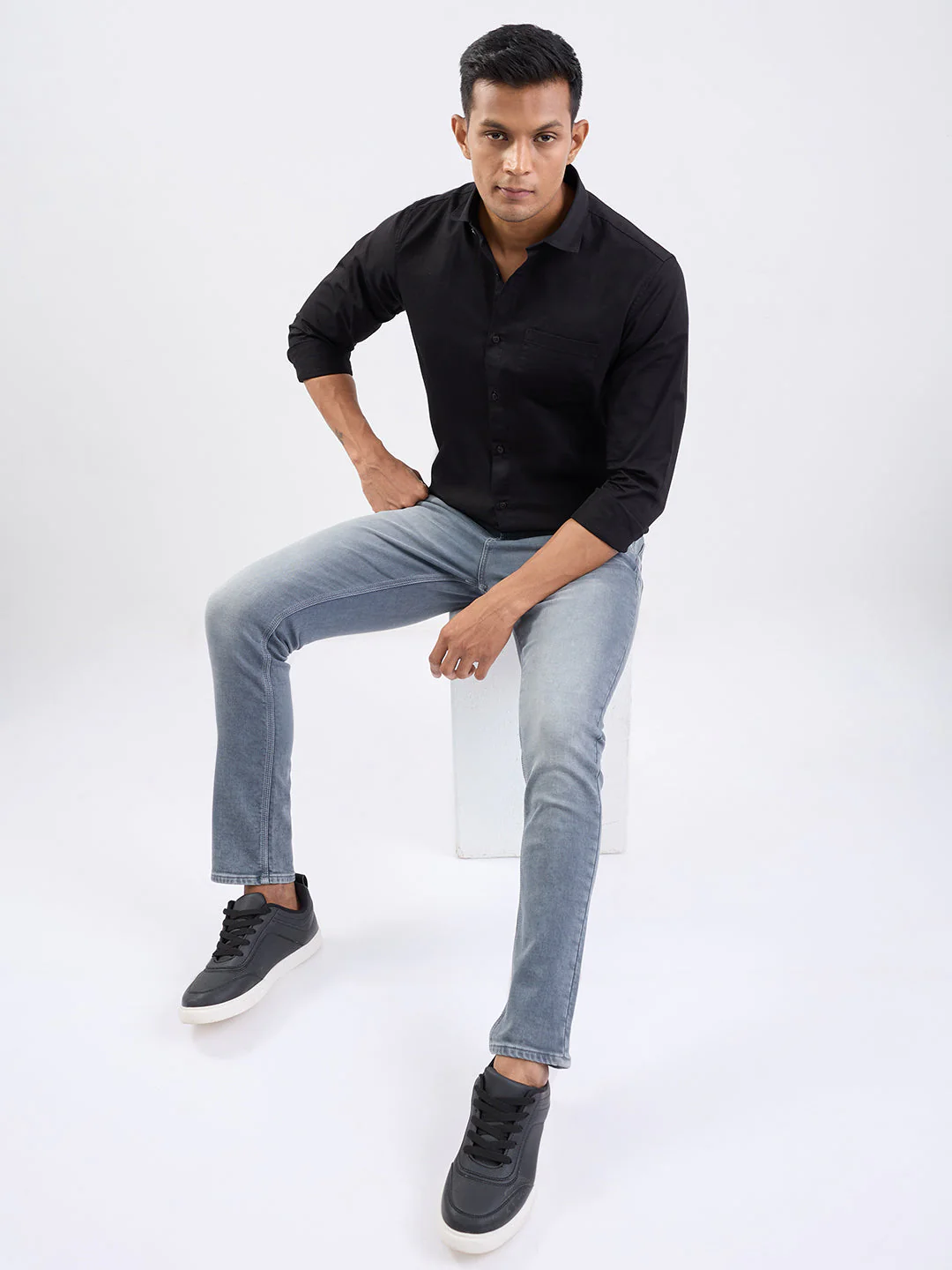Men Jeans Slim Fit Grey Low Rise - Image 7