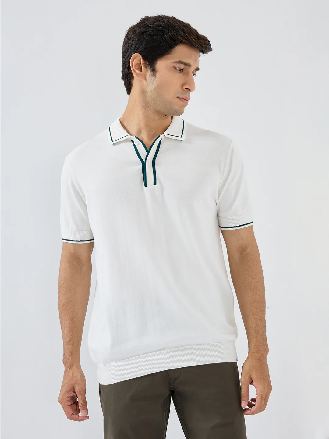 Men T-Shirt Solid White Regular Fit