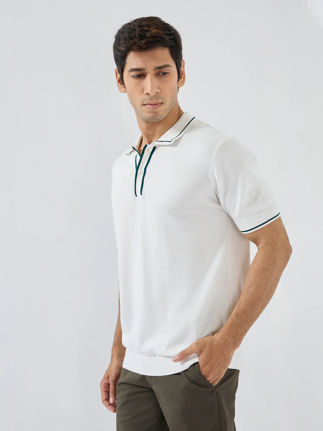 Men T-Shirt Solid White Regular Fit - Image 4