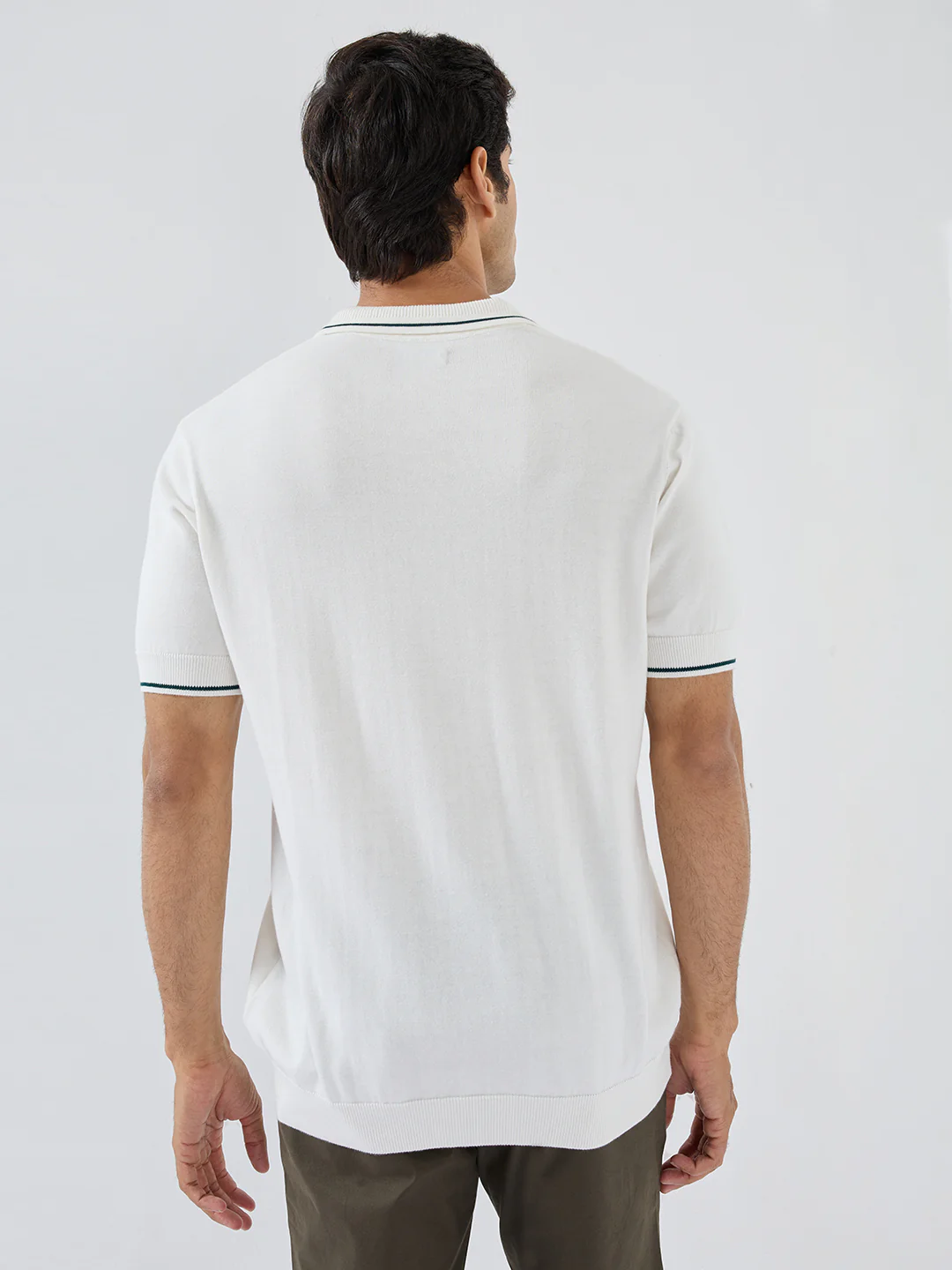 Men T-Shirt Solid White Regular Fit - Image 5