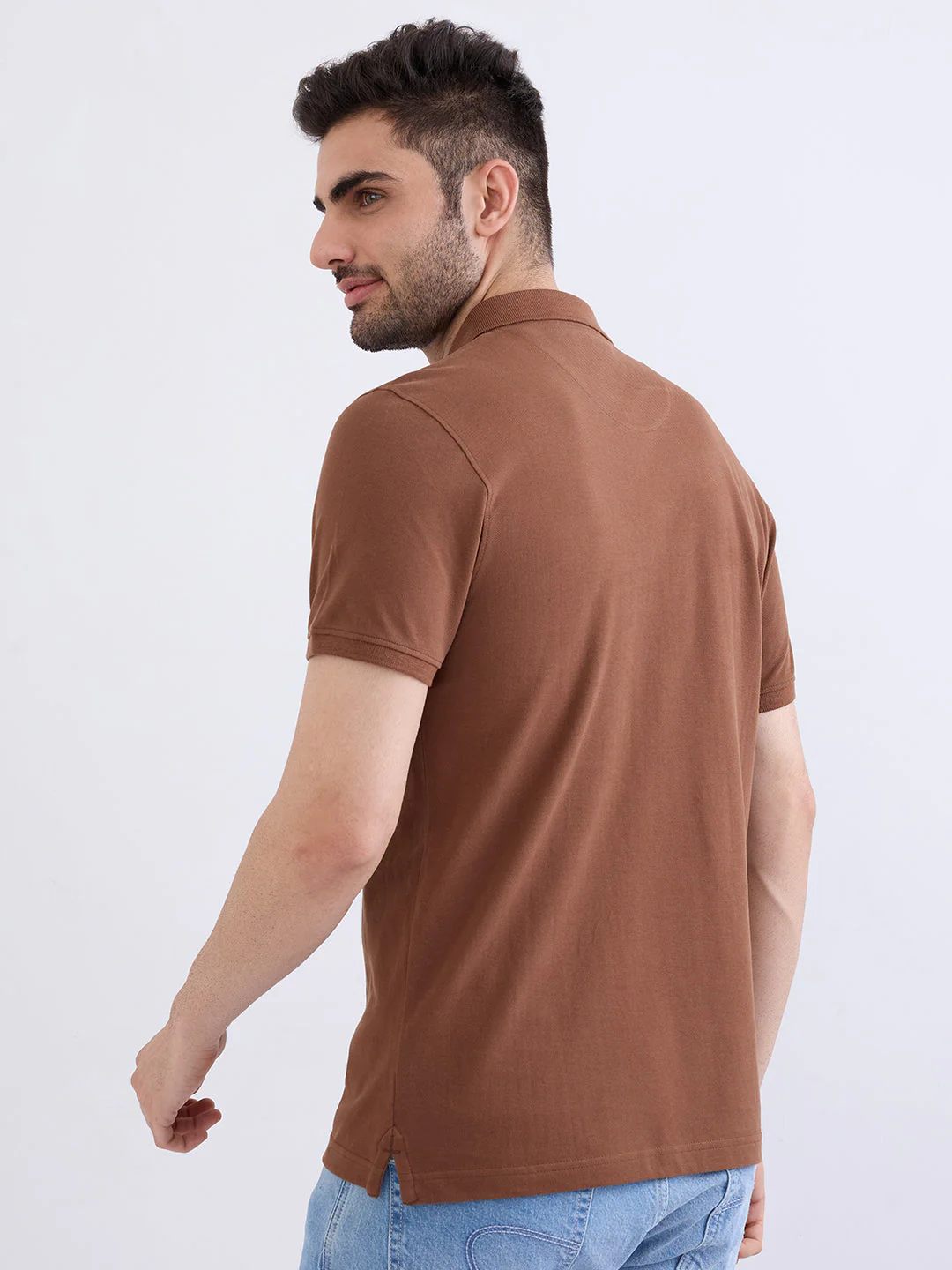 Men T-Shirt Brown Slim Fit - Image 4