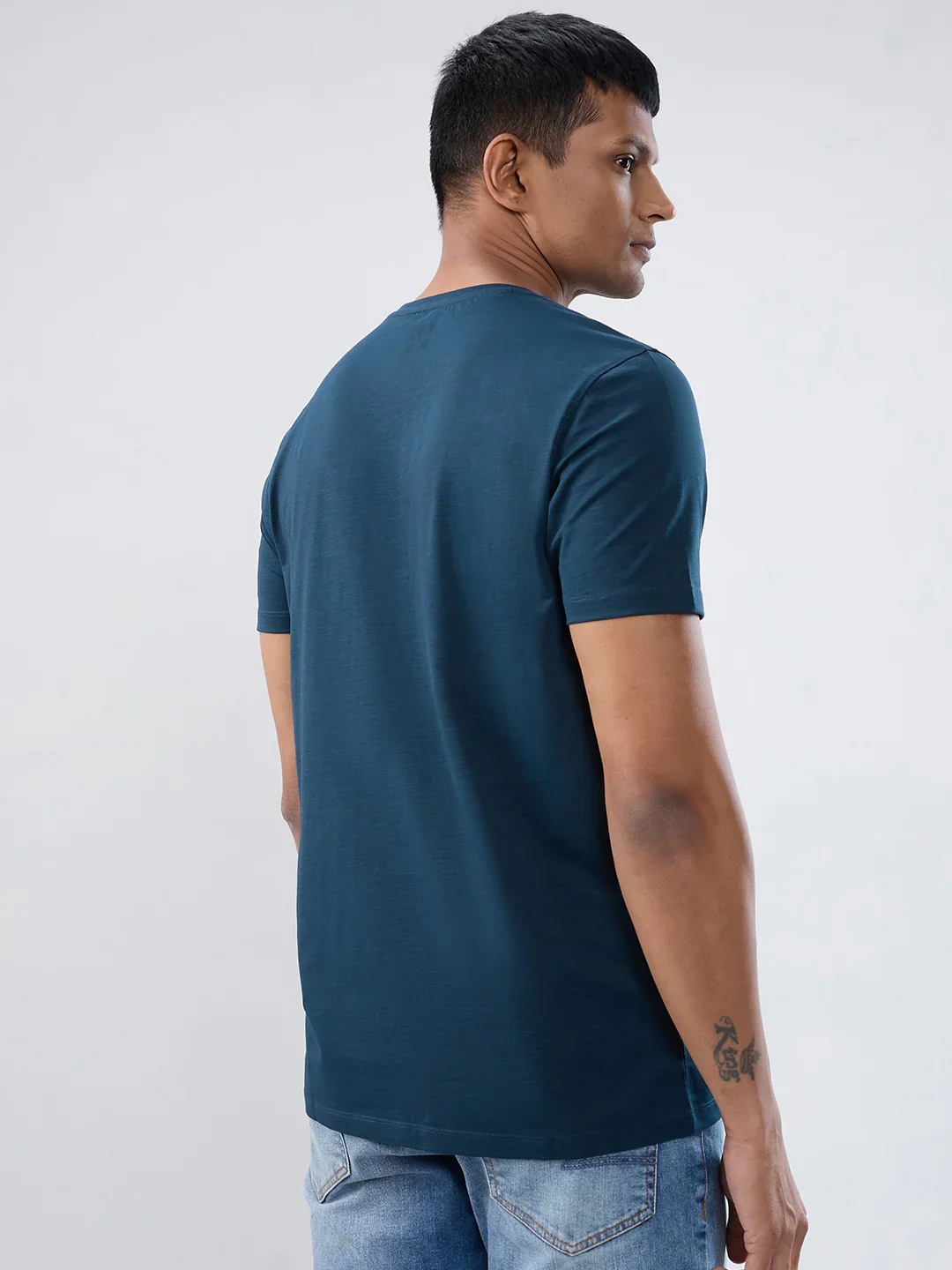 Men T-Shirt Textured Blue Regular Fit - Image 6