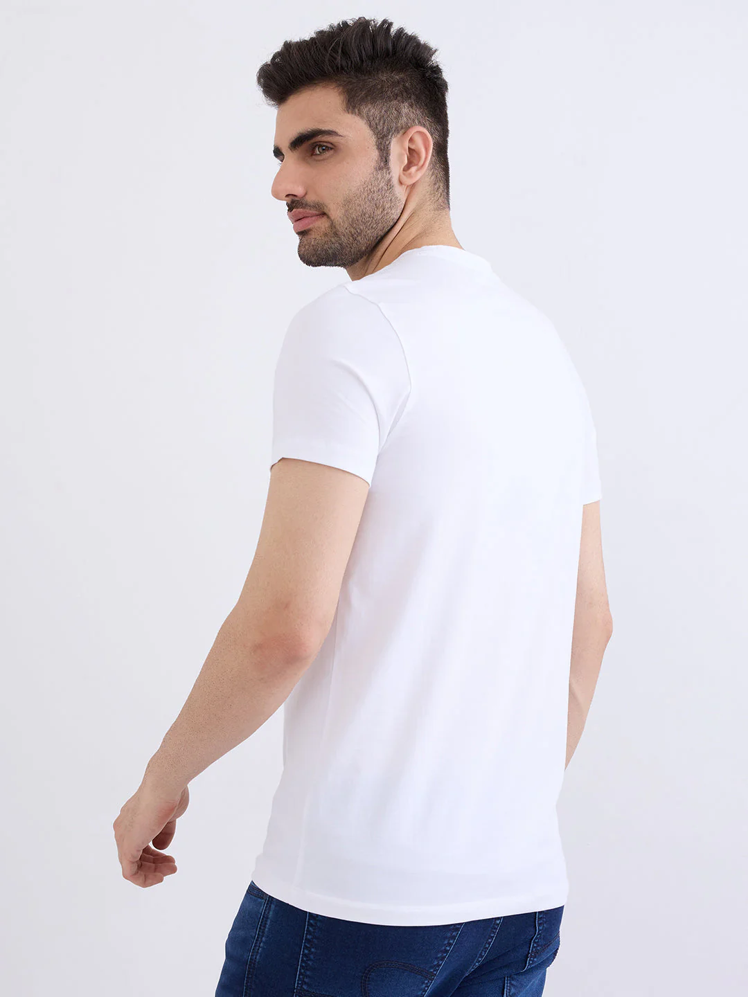 Men T-Shirt White Slim Fit - Image 4