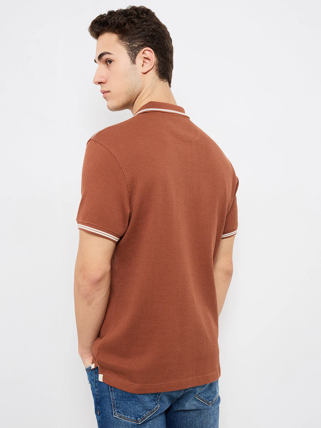 Men T-Shirt Solid Brown Slim Fit - Image 4