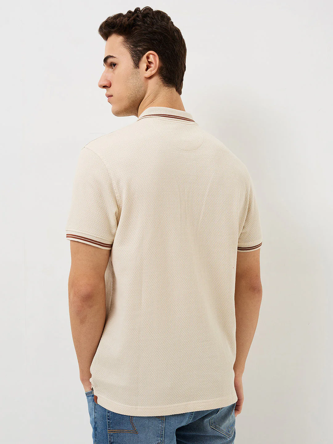 Men T-Shirt Solid White Slim Fit - Image 4