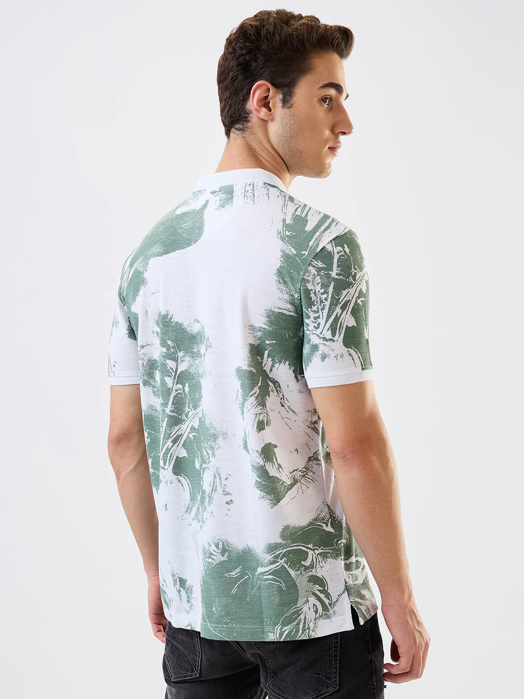 Men T-Shirt Green Print Slim Fit - Image 3