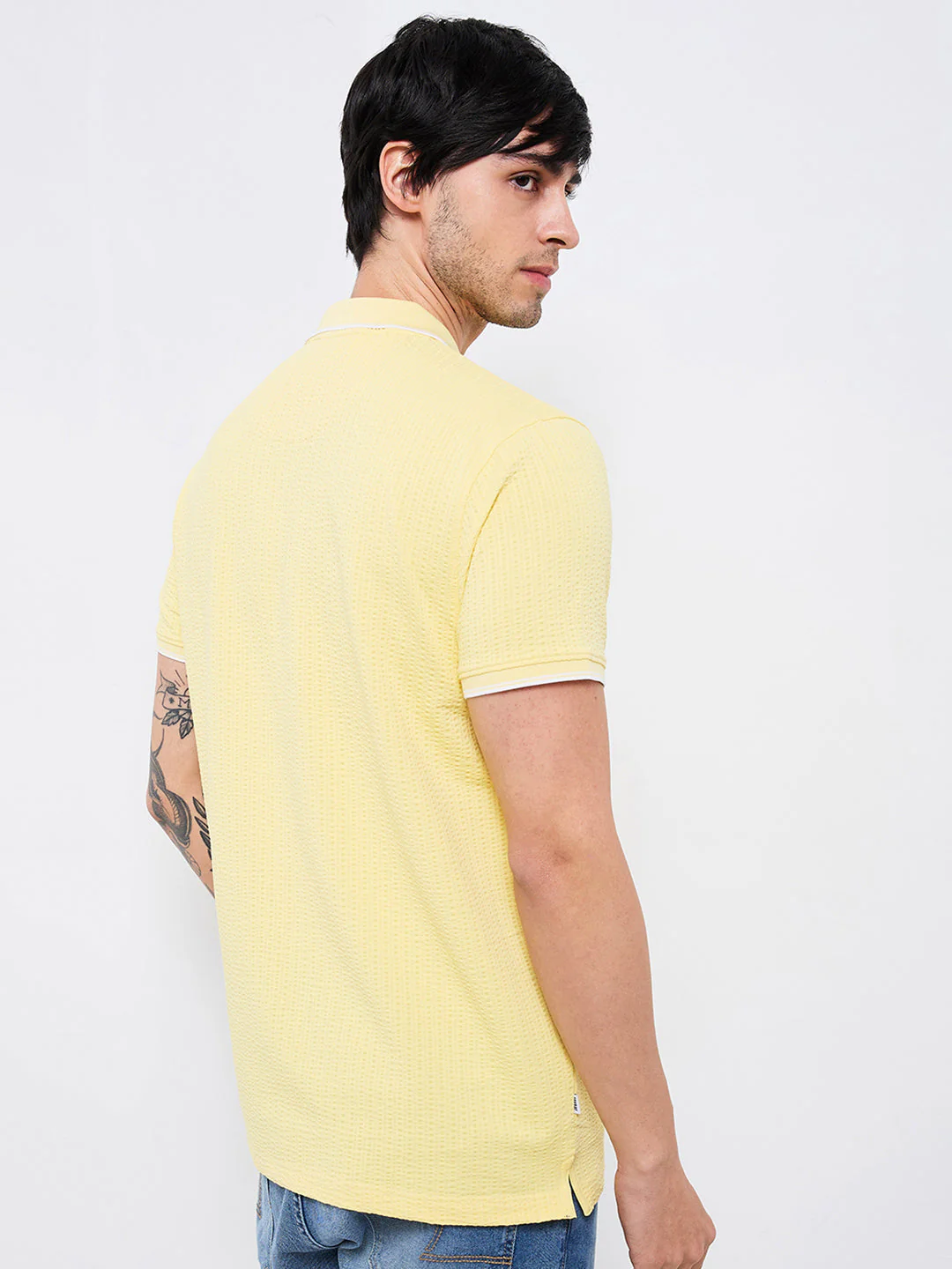 Men T-Shirt Yellow Solid Slim Fit - Image 4