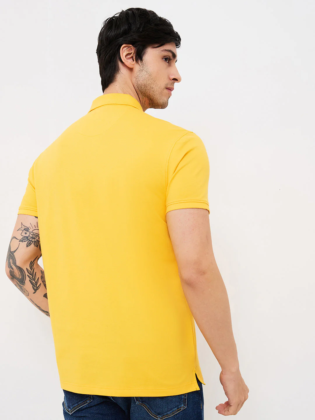 Men T-Shirt Yellow Solid Slim Fit - Image 4