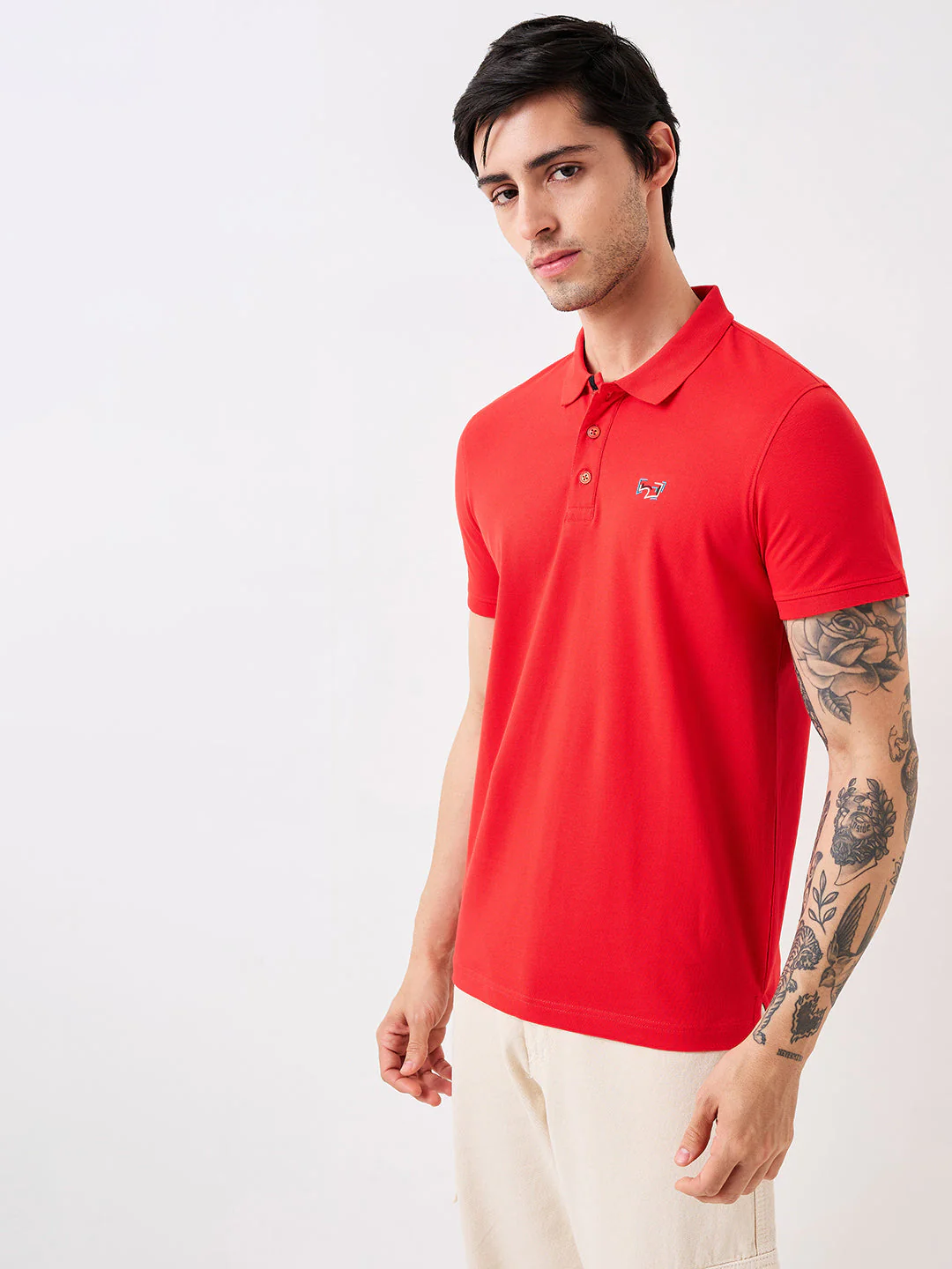 Men T-Shirt Red Solid Slim Fit - Image 3
