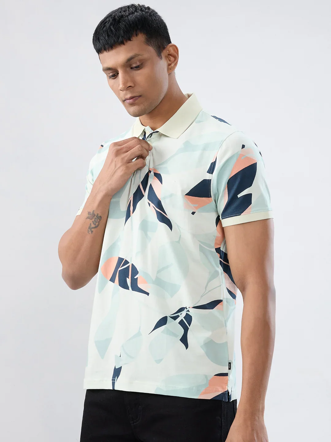 Men T-Shirt Print Green Regular Fit - Image 5