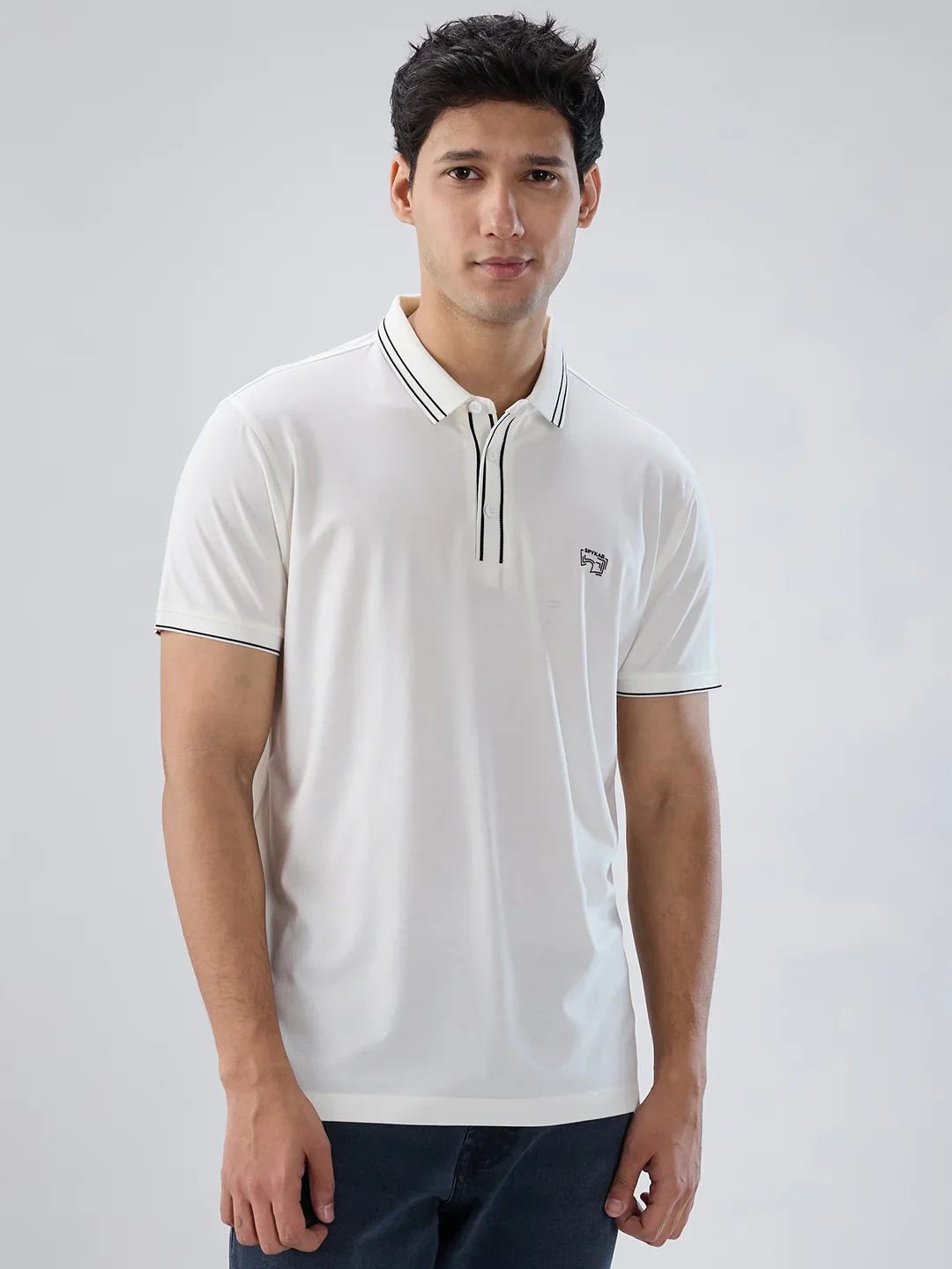 Men T-Shirt Solid White Regular Fit