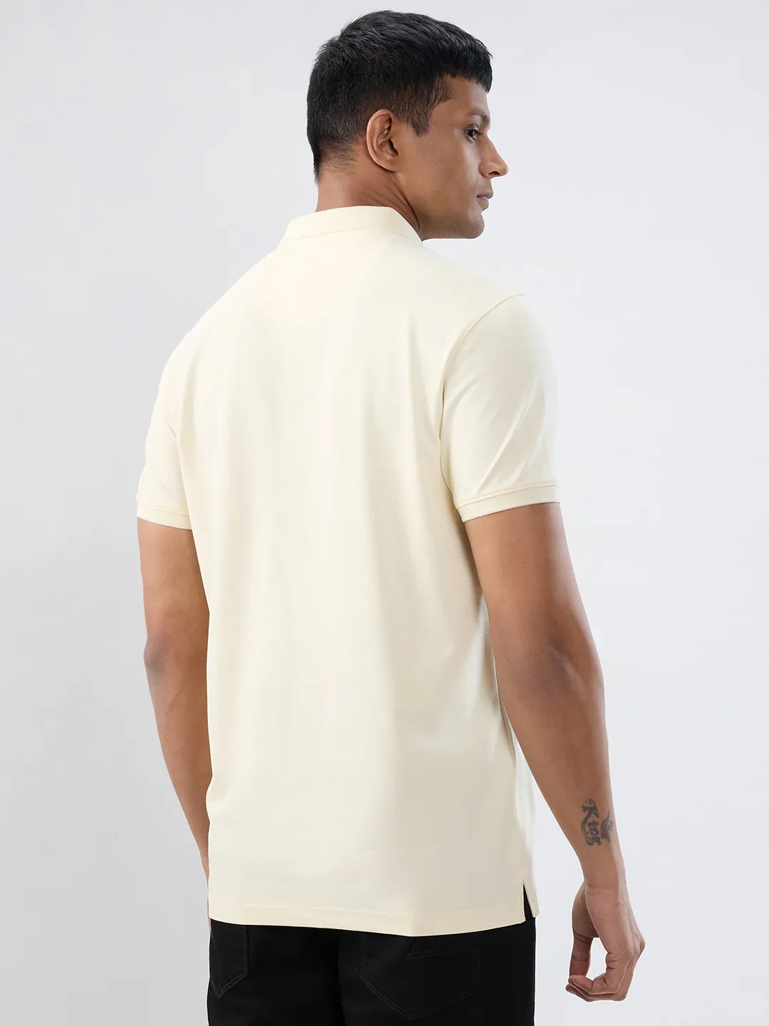Men T-Shirt Solid Off White Regular Fit - Image 6