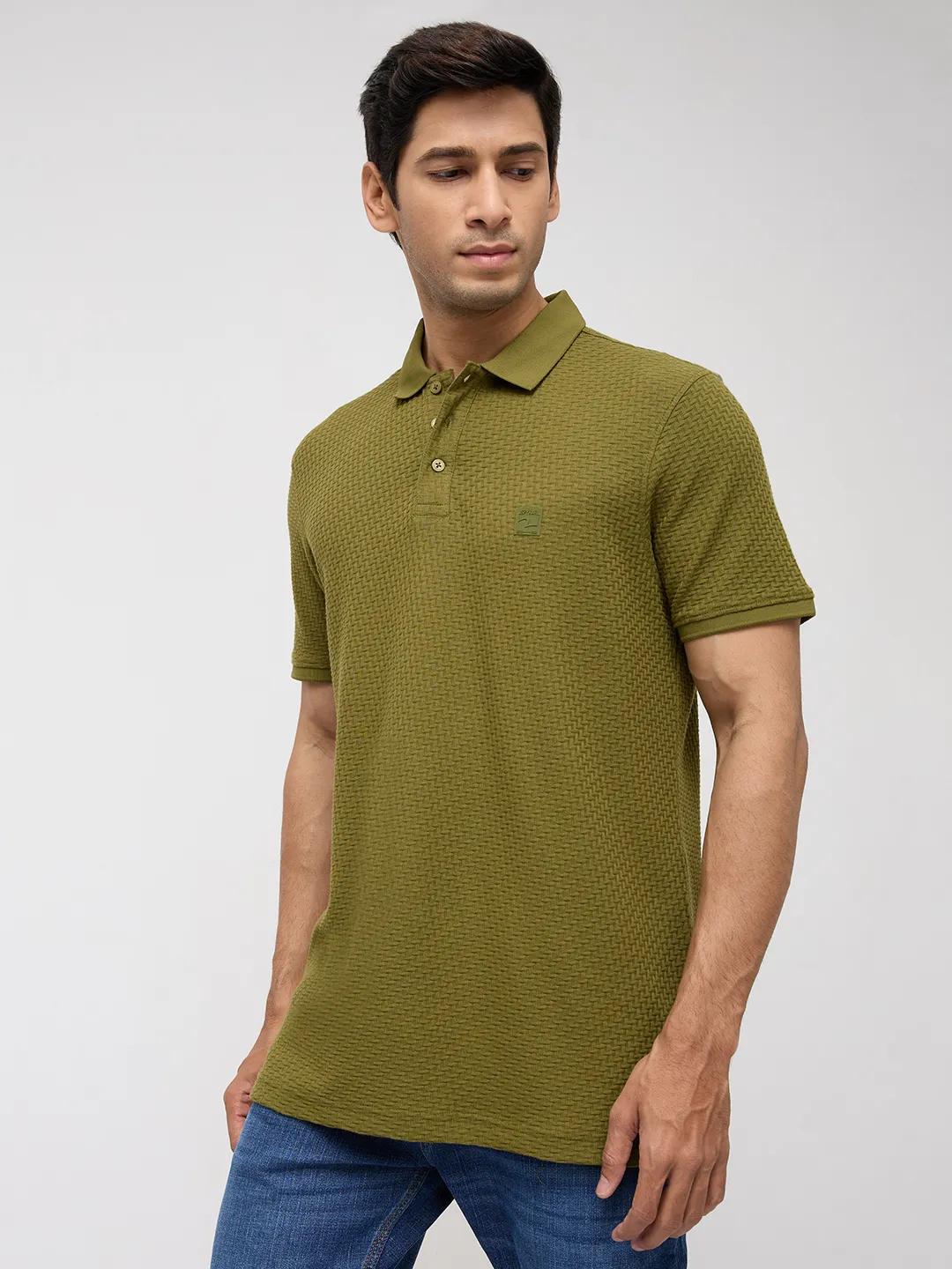 Men T-Shirt Solid Green Regular Fit - Image 4