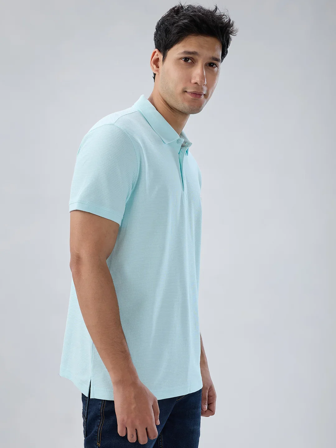 Men T-Shirt Textured Blue Regular Fit - Image 3