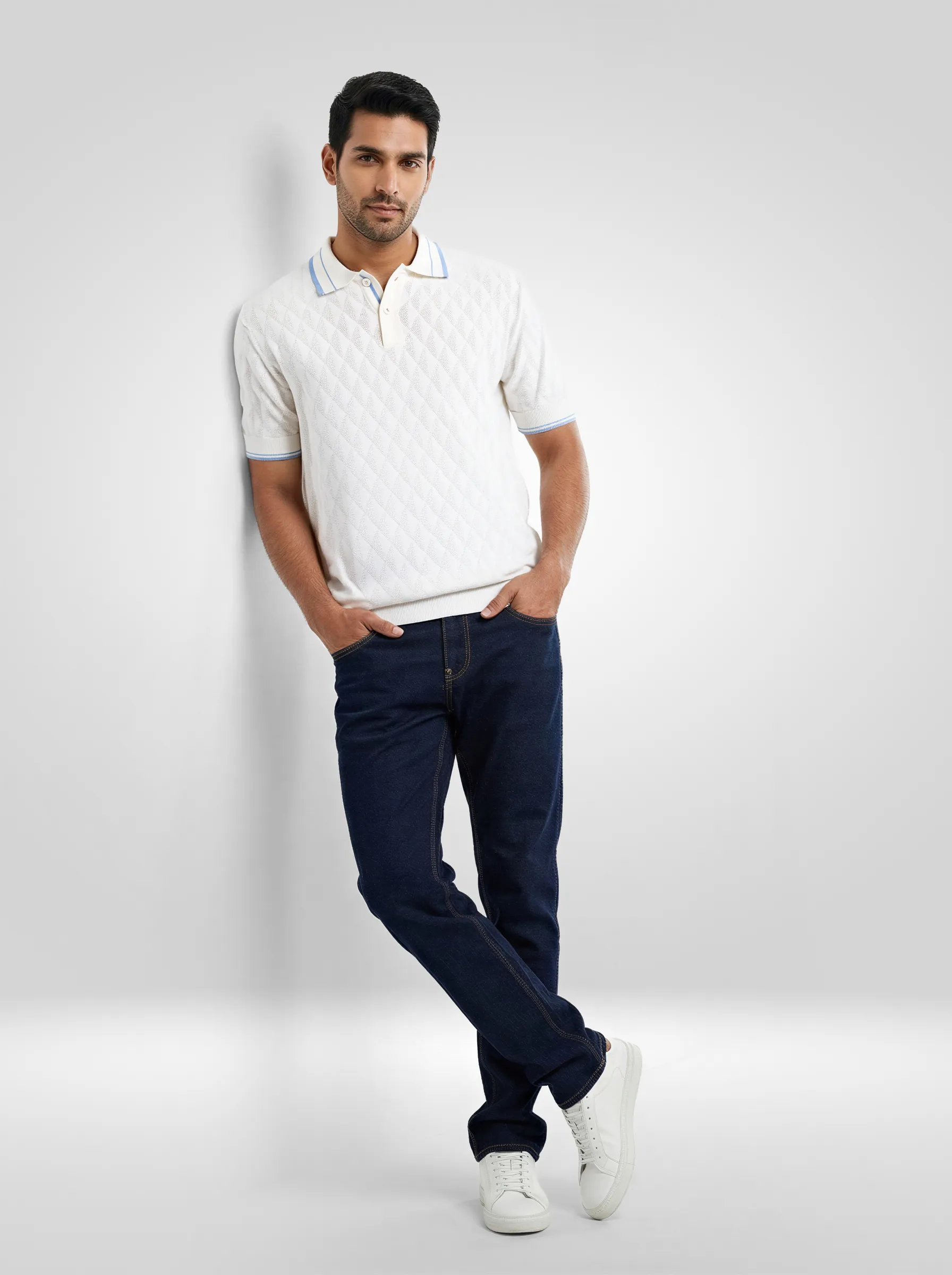 Men T-Shirt Solid Off White Regular Fit - Image 2