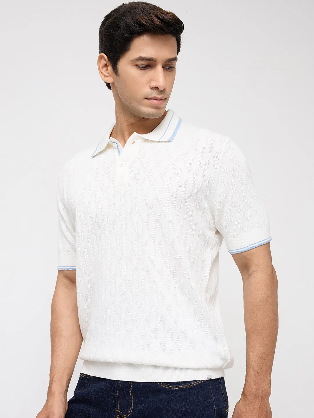 Men T-Shirt Solid Off White Regular Fit - Image 4