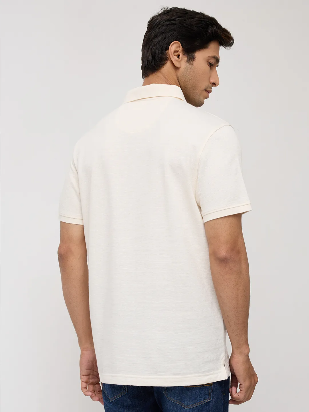 Men T-Shirt Textured Off White Regular Fit - Image 5