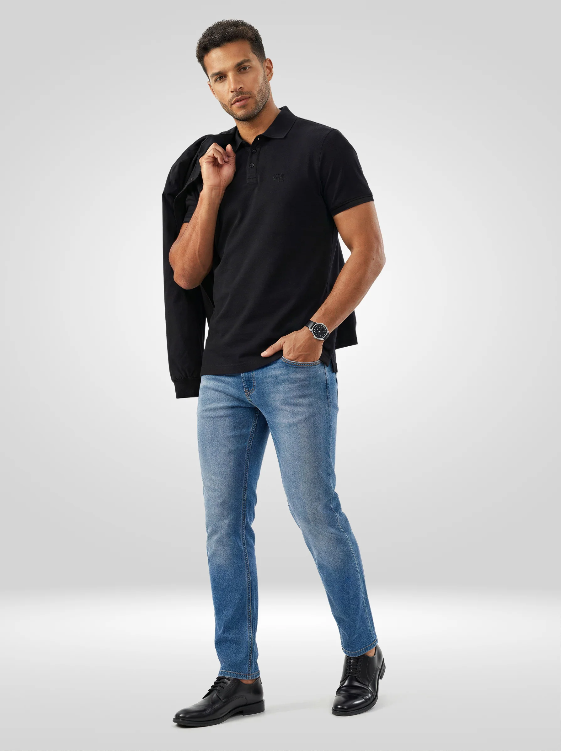 Men T-Shirt Textured Black Regular Fit - Image 2