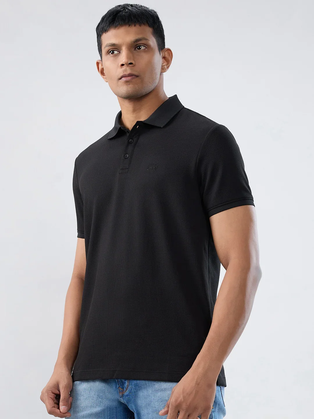 Men T-Shirt Textured Black Regular Fit - Image 4