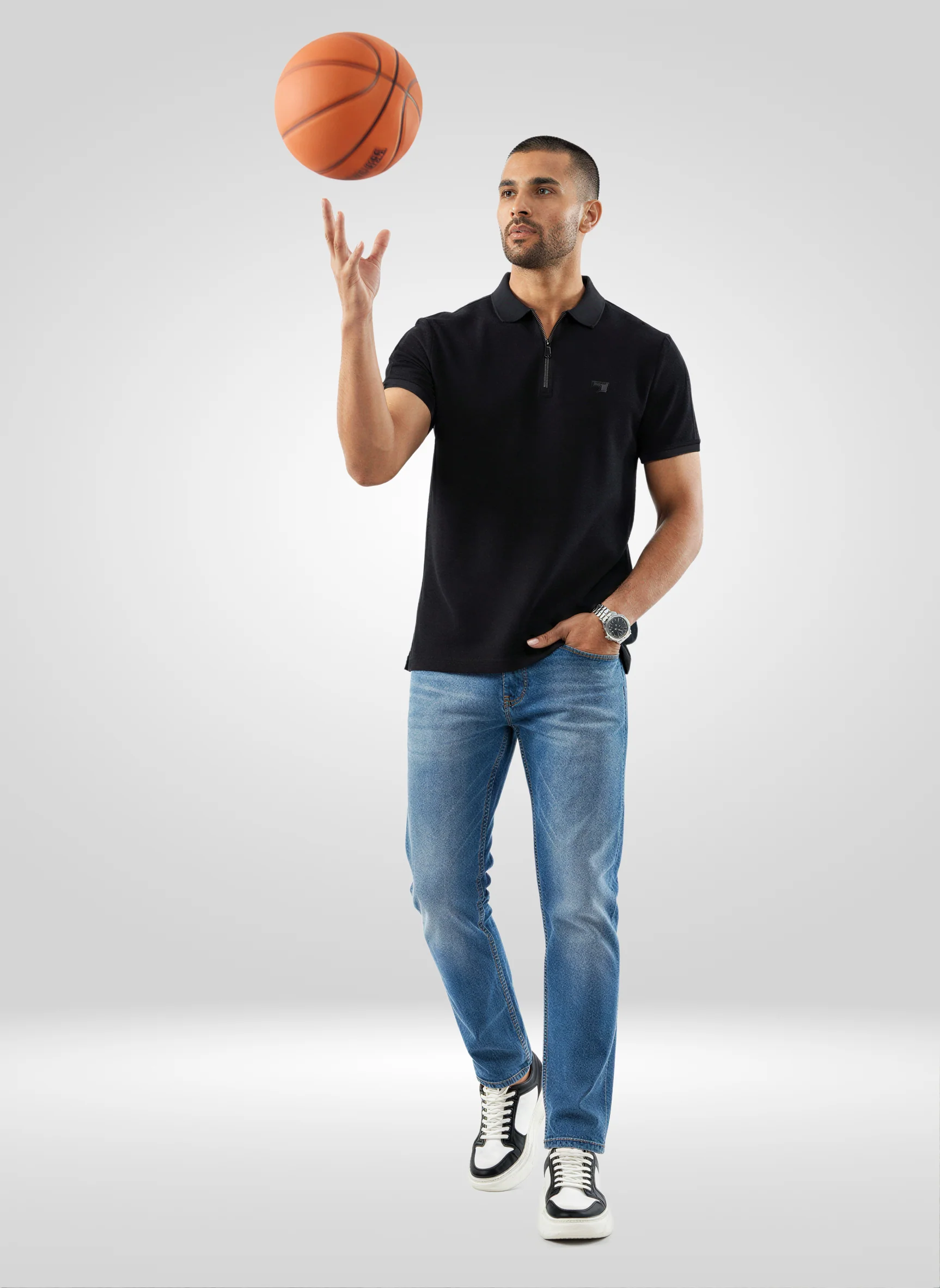 Men T-Shirt Textured Black Regular Fit - Image 2