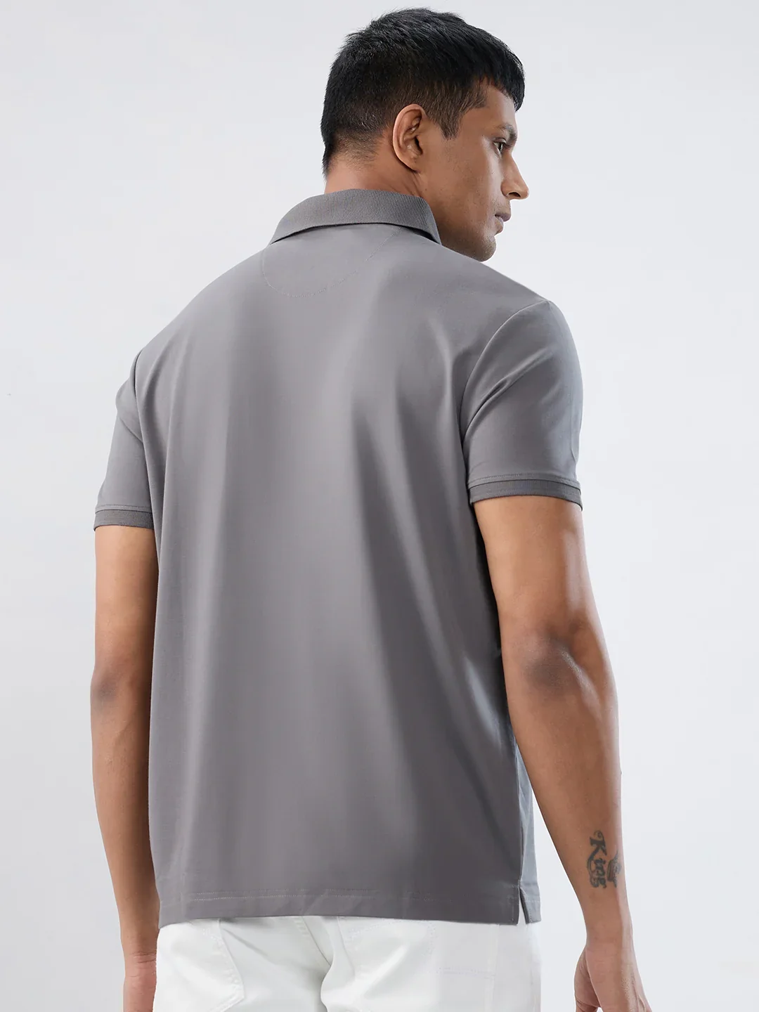 Men T-Shirt Solid Grey Regular Fit - Image 5