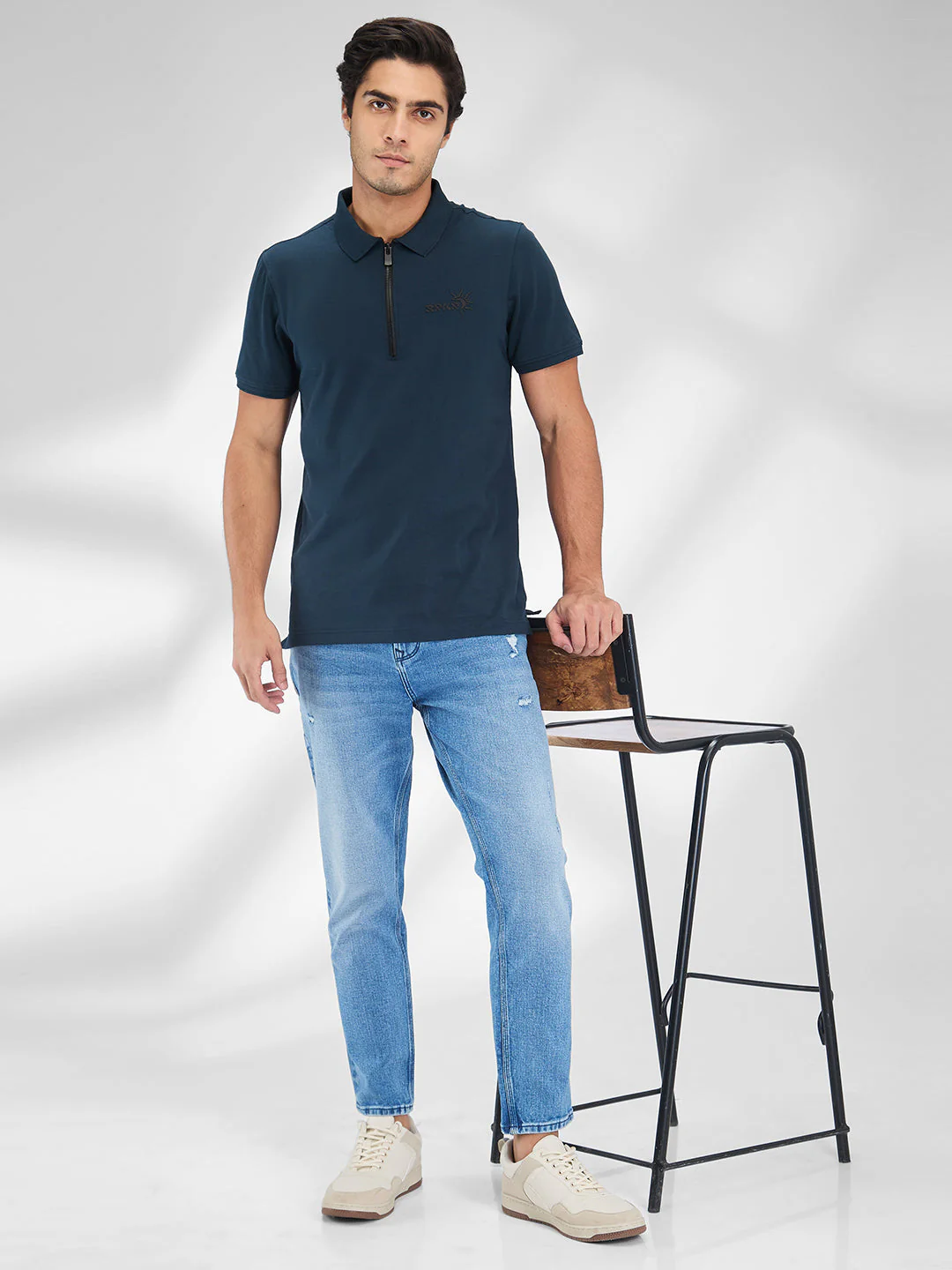 Men T-Shirt Blue Solid Slim Fit - Image 6
