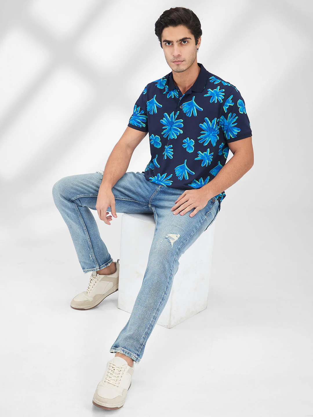 Men T-Shirt Blue Print Slim Fit - Image 6
