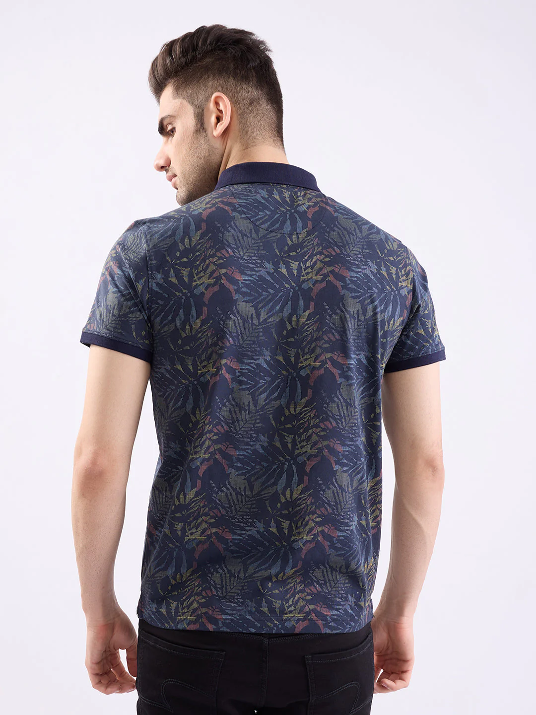 Men T-Shirt Black Slim Fit - Image 4