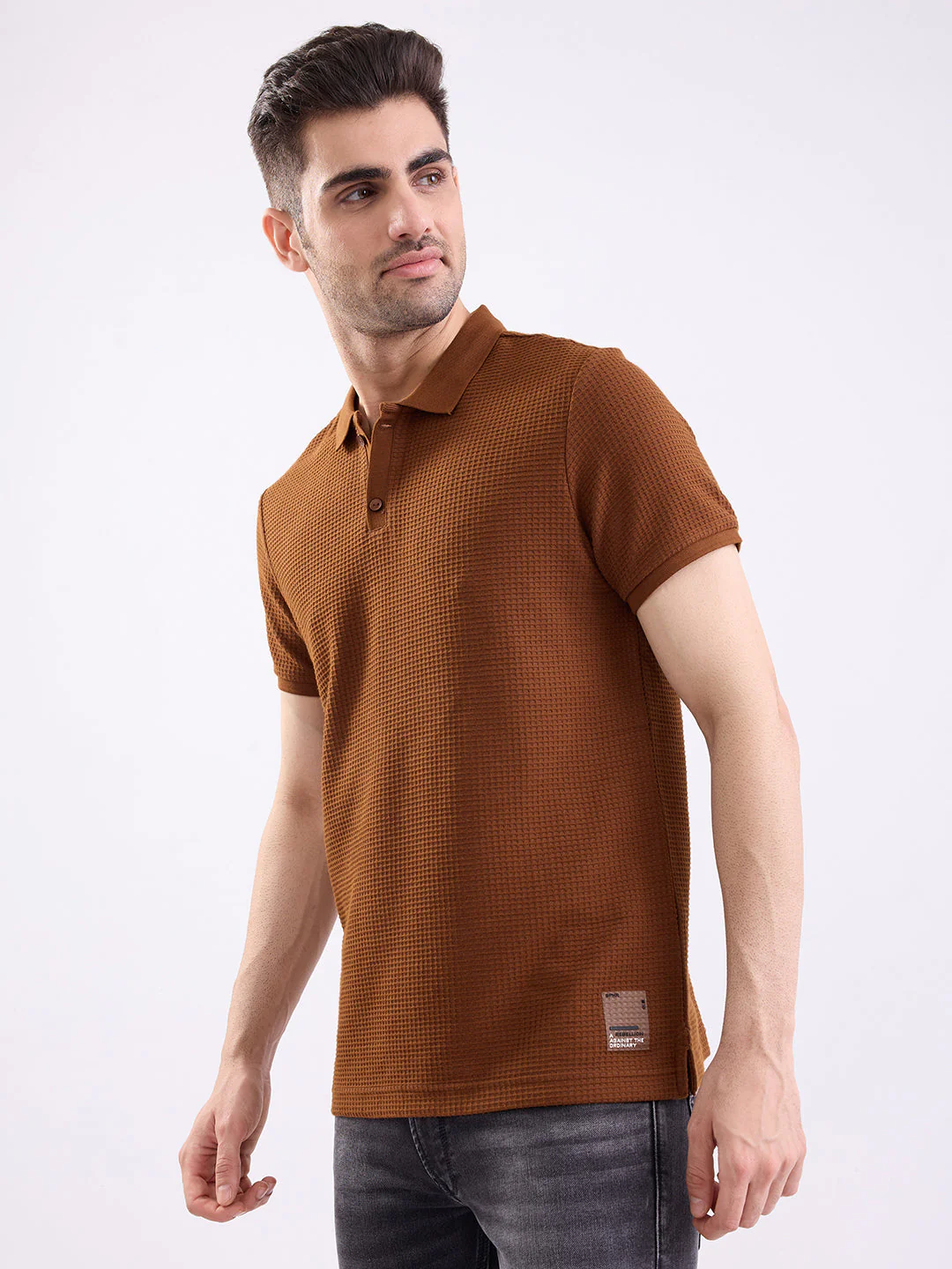 Men T-Shirt Brown Slim Fit - Image 3