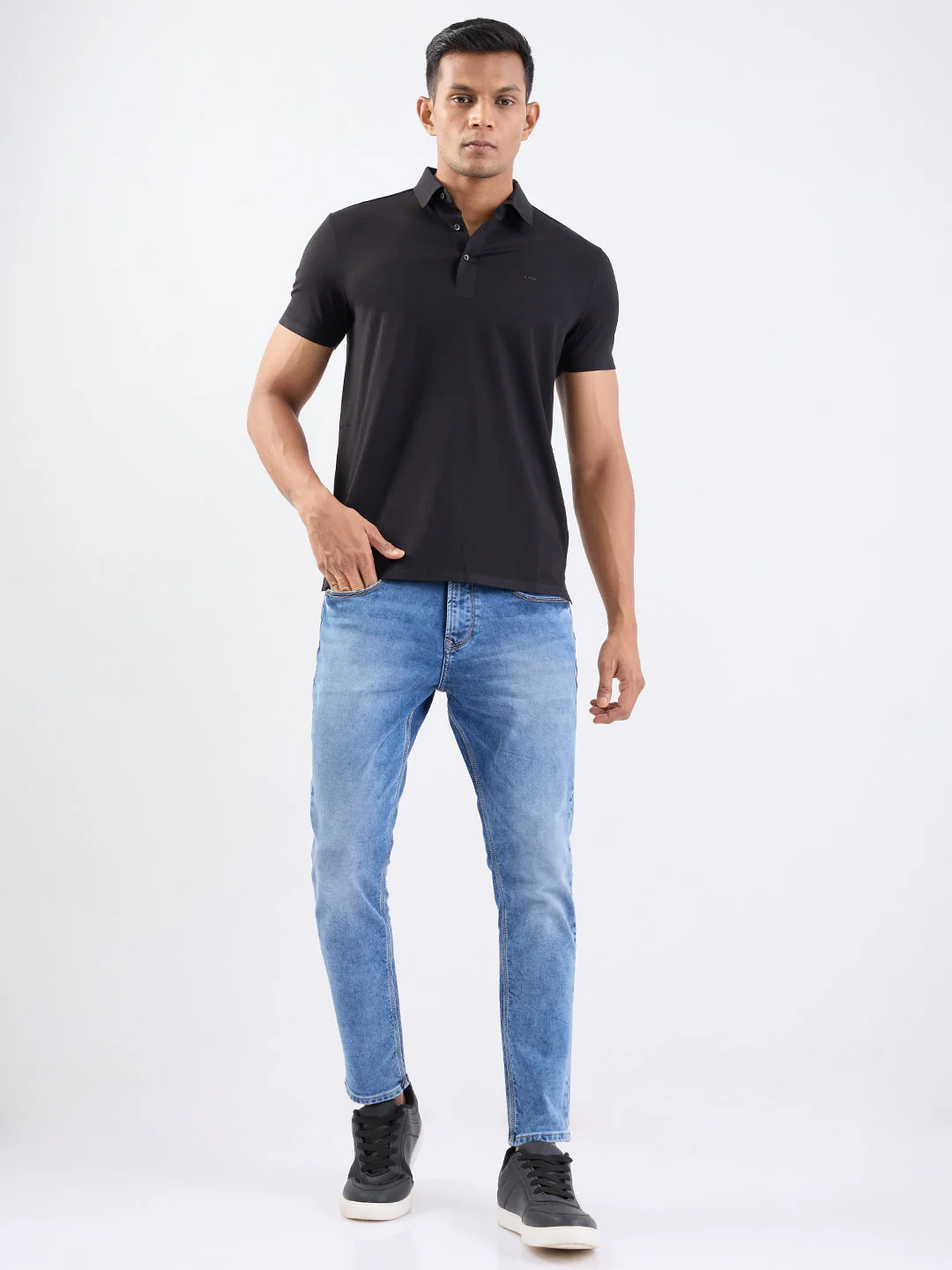 Men T-Shirt Black Slim Fit - Image 5