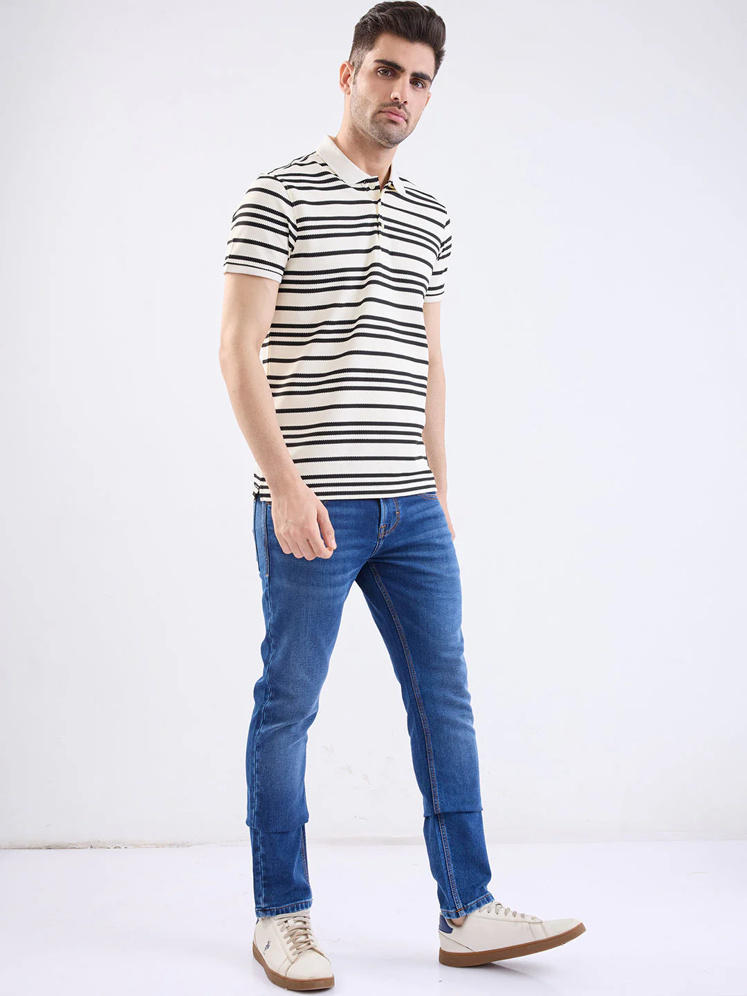 Men T-Shirt White Slim Fit - Image 5