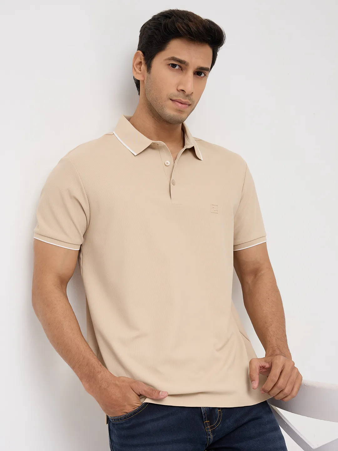 Men T-Shirt Textured Brown Regular Fit - Image 7