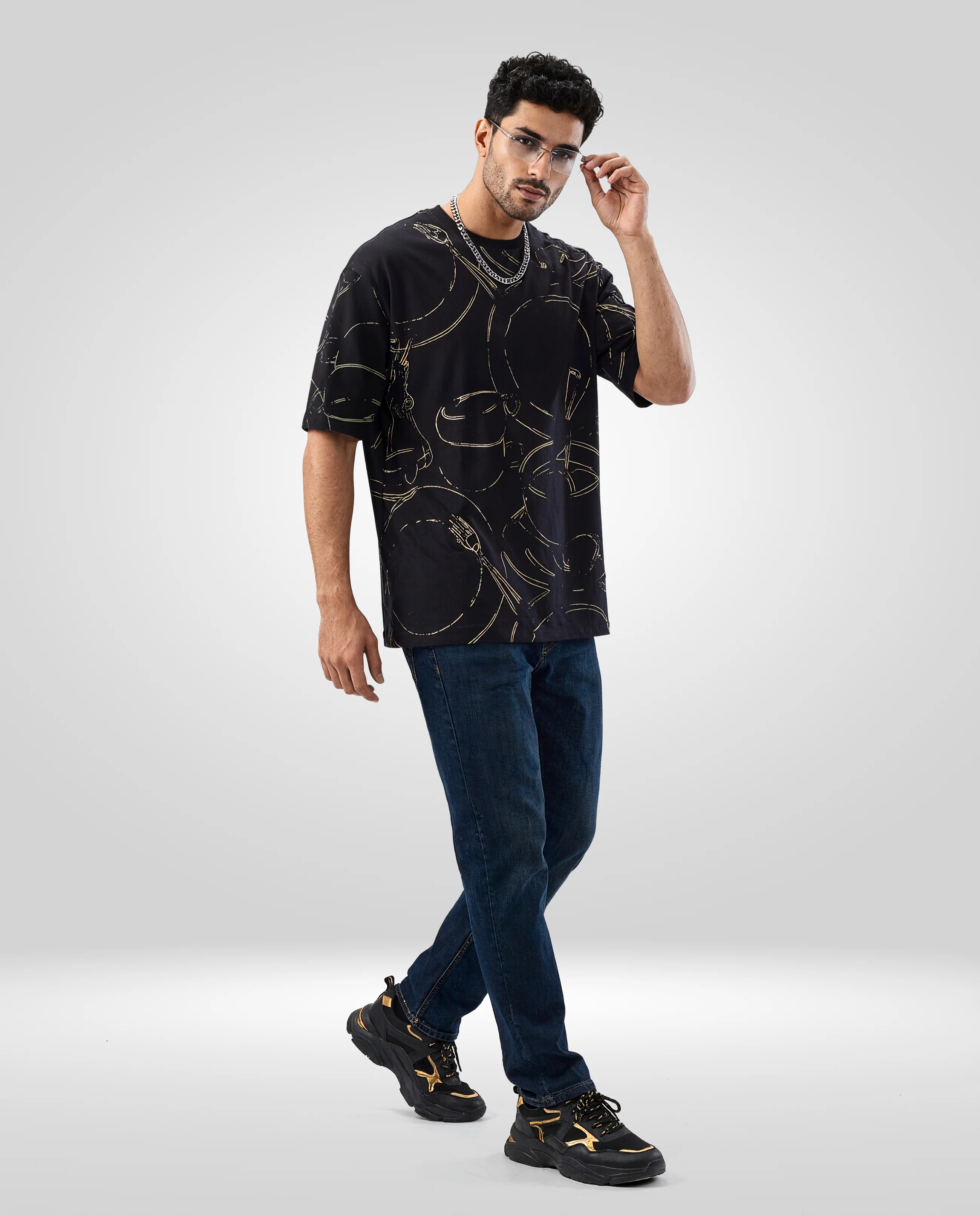 Men T-Shirt Print Black Relaxed Fit - Image 2