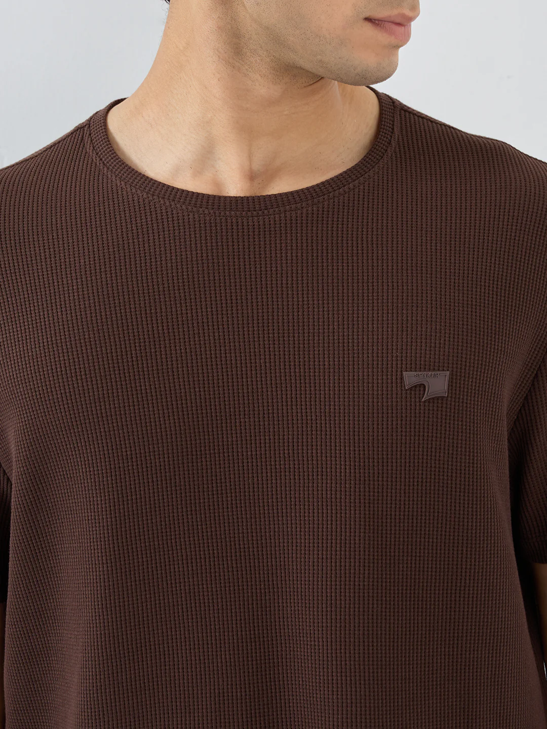 Men T-Shirt Textured Brown Regular Fit - Image 6