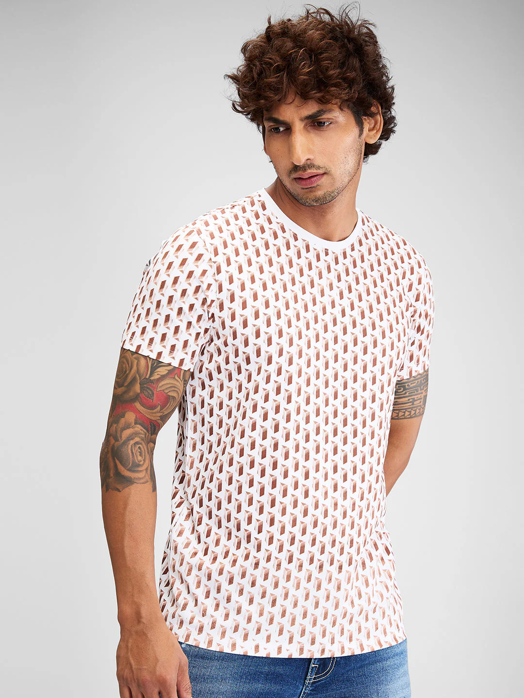 Men T-Shirt Brown Print Slim Fit - Image 4