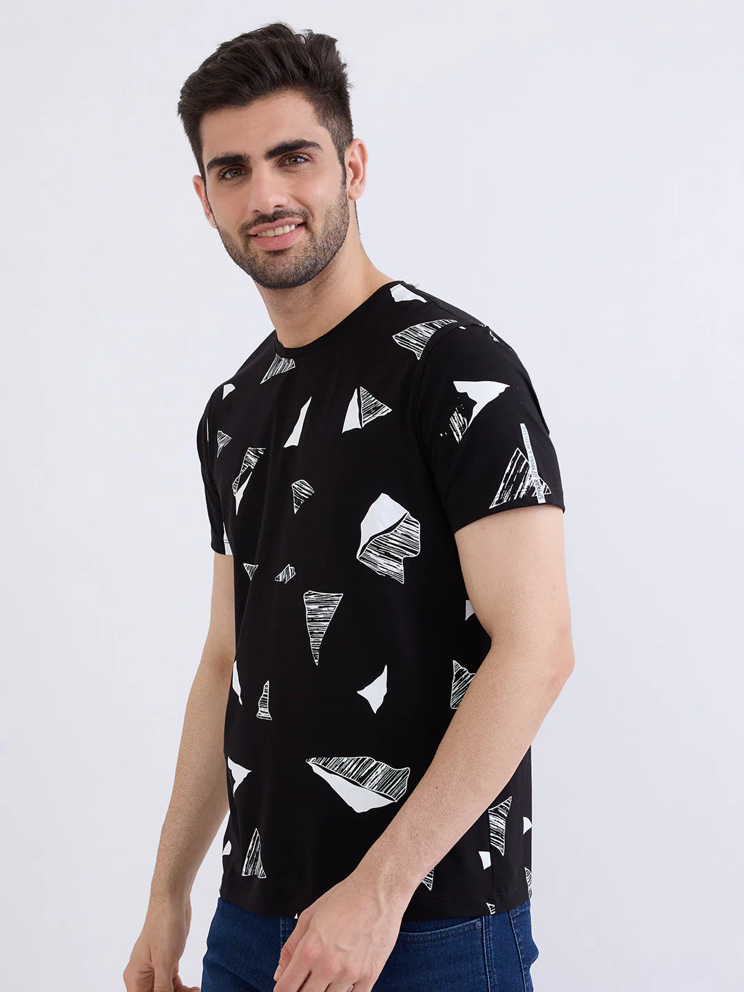Men T-Shirt Black Slim Fit - Image 3