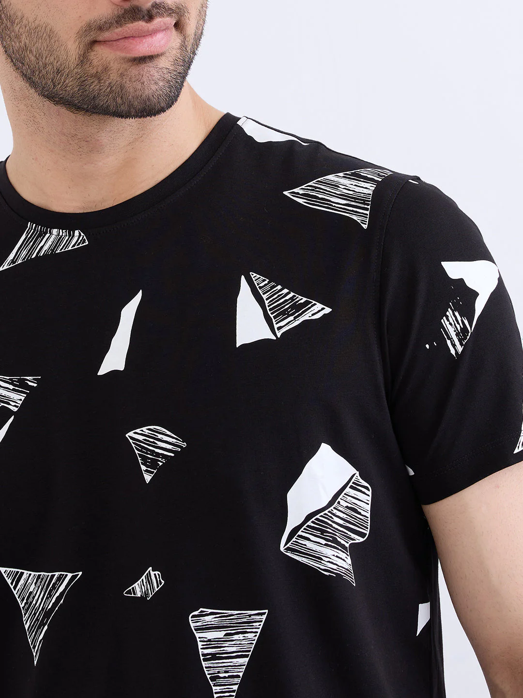 Men T-Shirt Black Slim Fit - Image 6