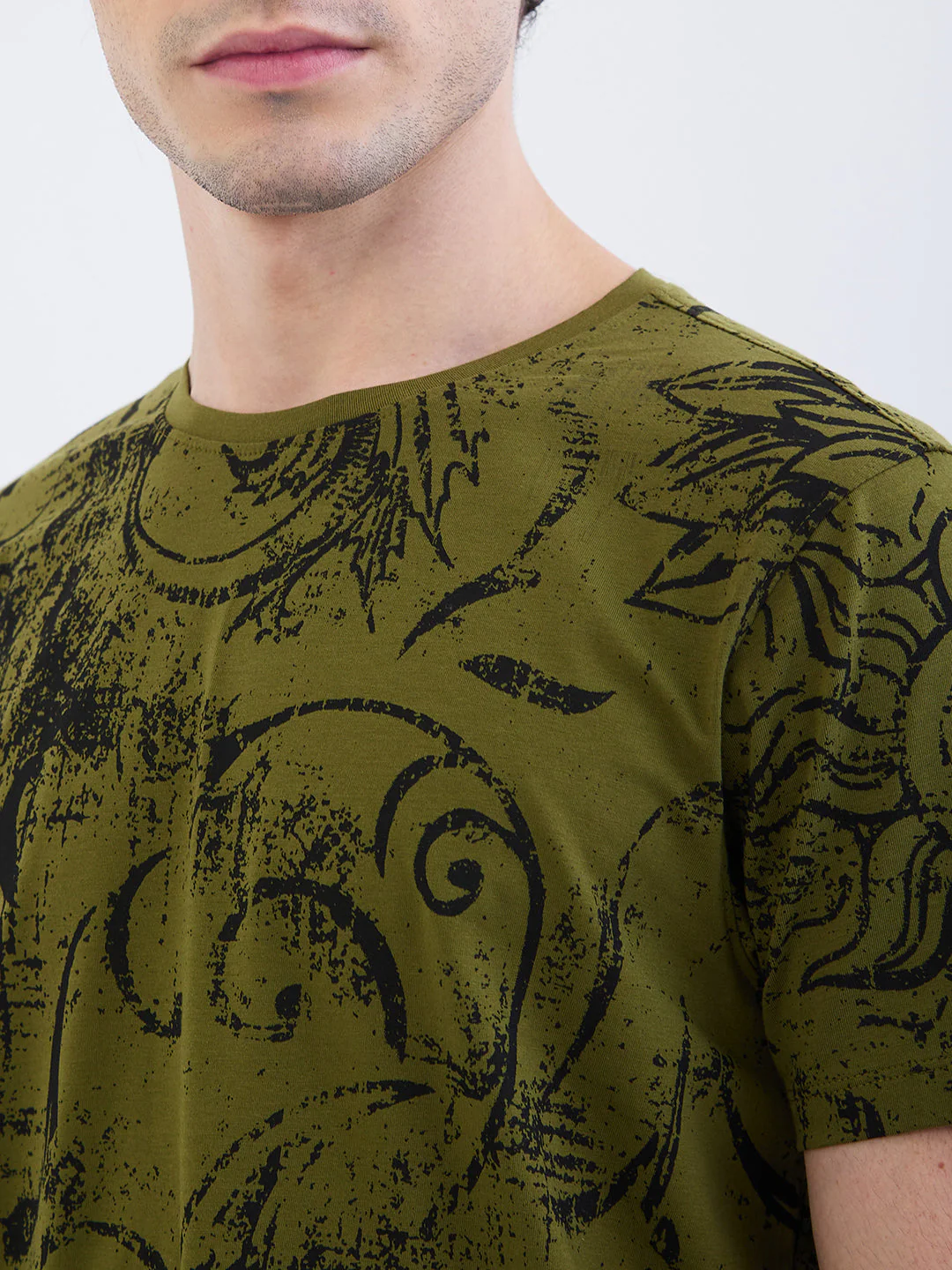 Men T-Shirt Green Slim Fit - Image 6